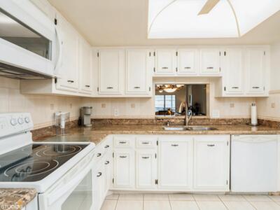 250 John F Kennedy Drive, Atlantis, FL 33462
