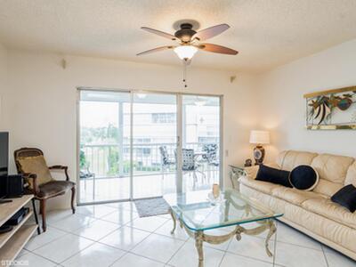 250 John F Kennedy Drive, Atlantis, FL 33462