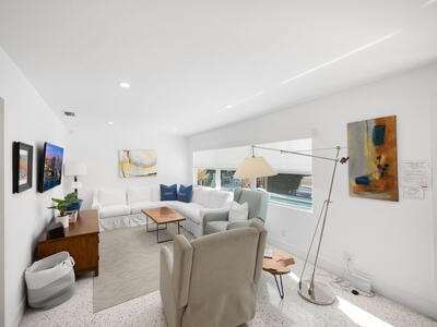 471 Mars Way, Juno Beach, FL 33408