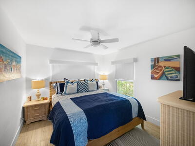 471 Mars Way, Juno Beach, FL 33408