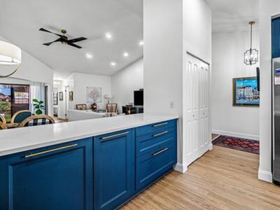 8195 Mooring Circle, Boynton Beach, FL 33472