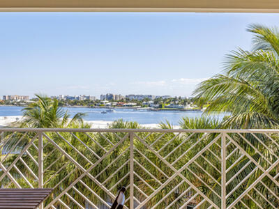 309 E Ocean Avenue