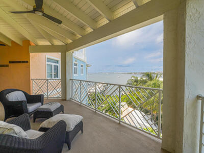 309 E Ocean Avenue, Lantana, FL 33462