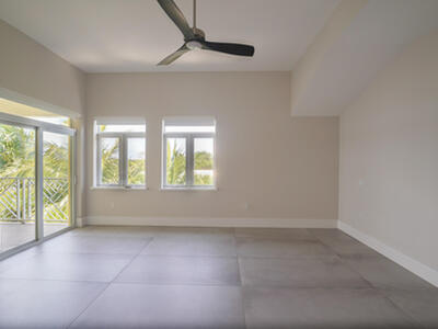 309 E Ocean Avenue, Lantana, FL 33462