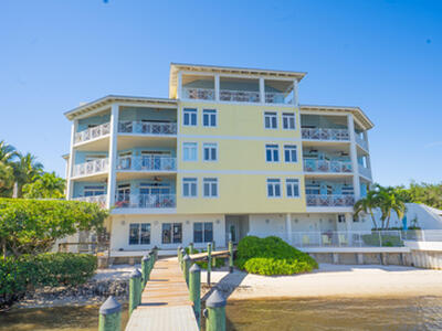 309 E Ocean Avenue, Lantana, FL 33462