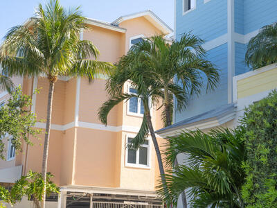 309 E Ocean Avenue, Lantana, FL 33462
