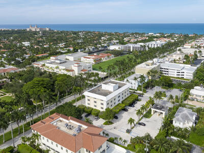 400 Royal Palm Way, Palm Beach, FL 33480