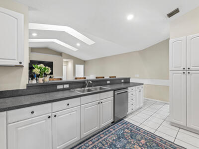 2696 Appaloosa Trail, Wellington, FL 33414
