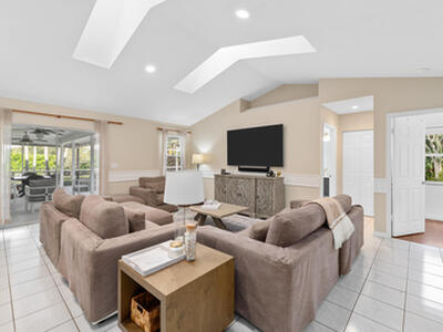 2696 Appaloosa Trail, Wellington, FL 33414