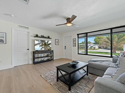 2312 Idlewild Road, Palm Beach Gardens, FL 33410