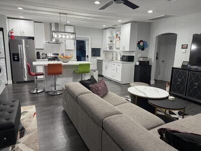 615 SW 9 Street, Fort Lauderdale, FL 33315