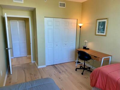 802 W Windward Way, Lantana, FL 33462