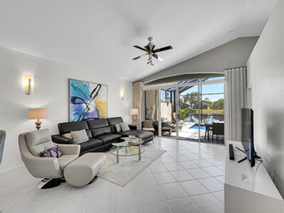 7061 Cataluna Circle, Delray Beach, FL 33446