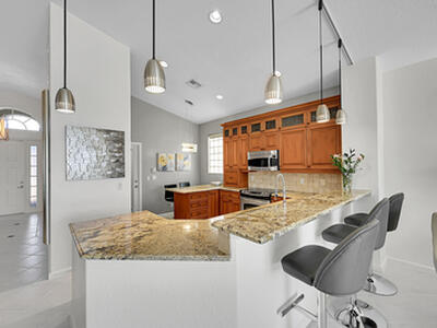 7061 Cataluna Circle, Delray Beach, FL 33446