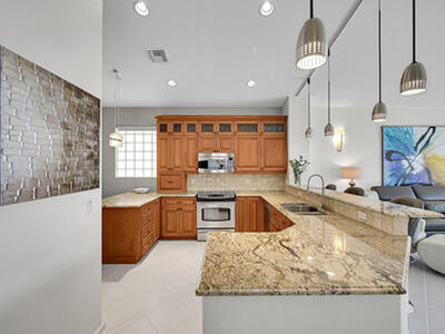 7061 Cataluna Circle, Delray Beach, FL 33446