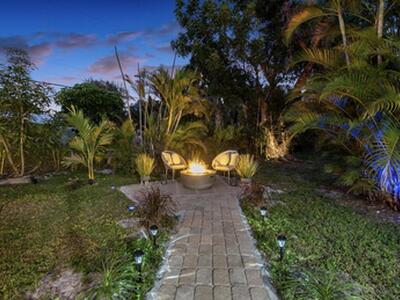 727 S Lake Drive, Lantana, FL 33462