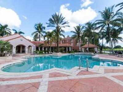 11780 St.Andrews 308 Place, Wellington, FL 33414
