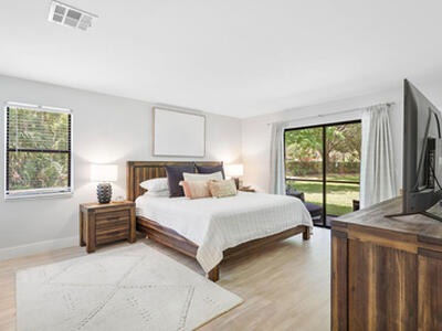 13095 Belhaven Court, Wellington, FL 33414