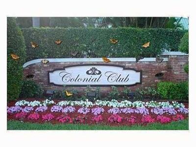 10 Colonial Club 101 Drive, Boynton Beach, FL 33435