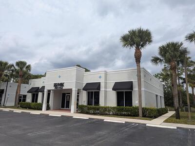 1402 Royal Palm Beach Boulevard