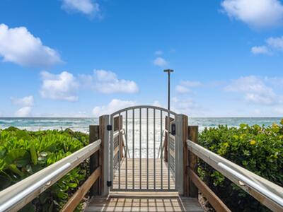 3200 S Ocean Boulevard, Palm Beach, FL 33480