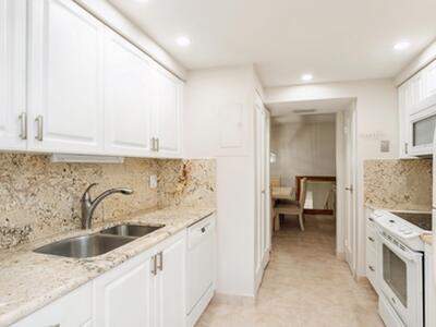 3200 S Ocean Boulevard, Palm Beach, FL 33480