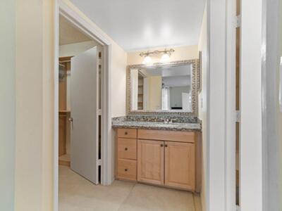 100 SE 5th Avenue, Boca Raton, FL 33432