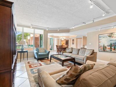 100 SE 5th Avenue, Boca Raton, FL 33432
