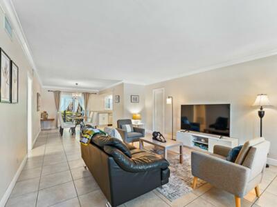 3036 Park Avenue, Riviera Beach, FL 33404