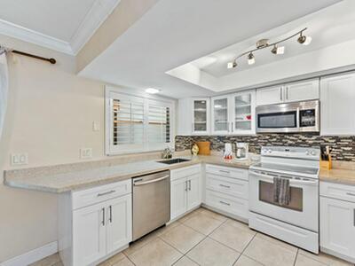 3036 Park Avenue, Riviera Beach, FL 33404