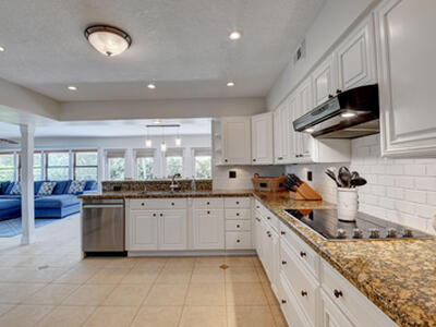 800 SW 20th Street, Boca Raton, FL 33486