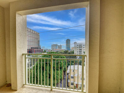 610 Clematis Street, West Palm Beach, FL 33401