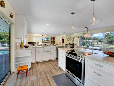 701 W Royal Palm Road, Boca Raton, FL 33486