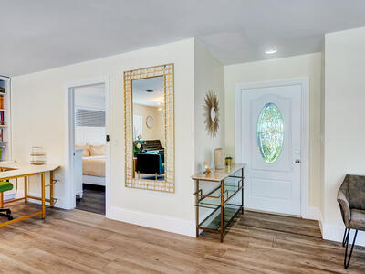 701 W Royal Palm Road, Boca Raton, FL 33486