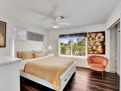 701 W Royal Palm Road, Boca Raton, FL 33486