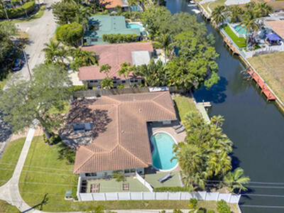 701 W Royal Palm Road, Boca Raton, FL 33486
