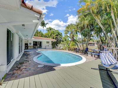 701 W Royal Palm Road, Boca Raton, FL 33486