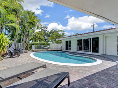 701 W Royal Palm Road, Boca Raton, FL 33486