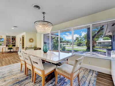 701 W Royal Palm Road, Boca Raton, FL 33486