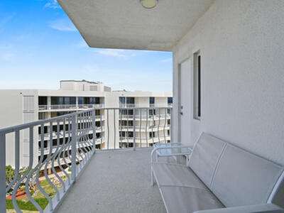 2774 S Ocean Boulevard, Palm Beach, FL 33480