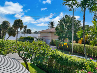 137 S Oak Street, Lantana, FL 33462