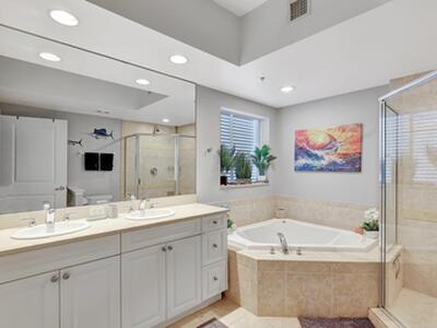 975 NW Flagler Avenue, Stuart, FL 34994