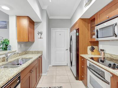975 NW Flagler Avenue, Stuart, FL 34994