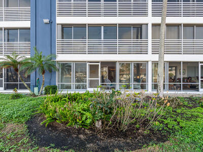 951 Spanish Circle, Delray Beach, FL 33483