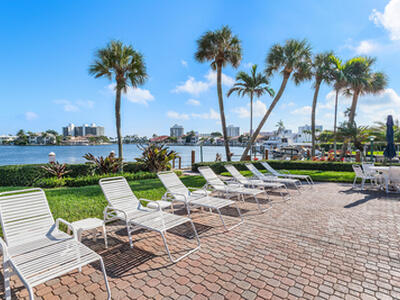 951 Spanish Circle, Delray Beach, FL 33483