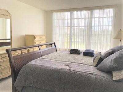 2851 S Palm Aire Drive, Pompano Beach, FL 33069