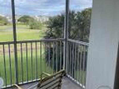 2851 S Palm Aire Drive, Pompano Beach, FL 33069