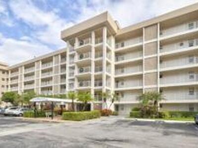 2851 S Palm Aire Drive, Pompano Beach, FL 33069
