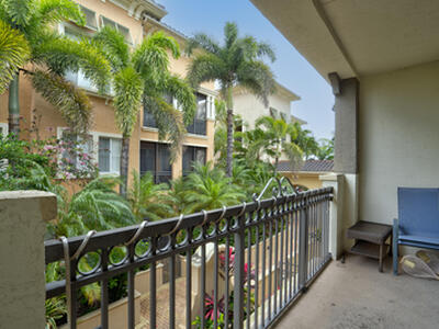 3055 NW 126th Avenue, Sunrise, FL 33323