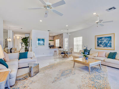 919 Augusta Pointe Drive, Palm Beach Gardens, FL 33418